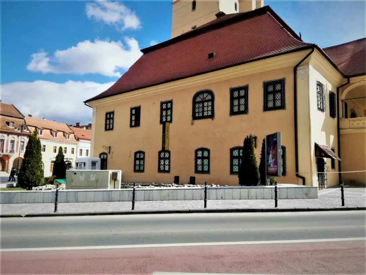 Leyla Hostel Brasov Exterior photo