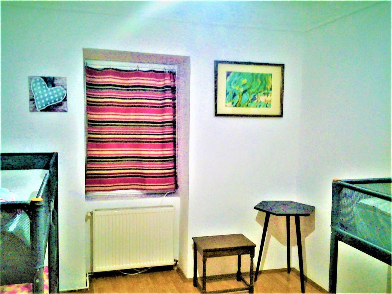 Leyla Hostel Brasov Exterior photo